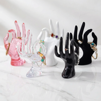 Support de présentoir à bijoux en plastique velours multicolores pour bagues, bracelets, accessoires