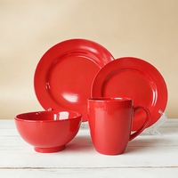 Service de table en céramique classique de haute qualité, couleur rouge unie, pour Noël, vente en gros, assiette, plat, bol, tasse, service de table personnalisé