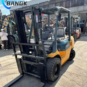 מלגזה דיזל משומשת למכירה, מלגזה יפנית מקורית בעלת מנוע בעירה פנימית, טויוטה FD30, 3 טון, מחיר נמוך למכירה - Product Image 4