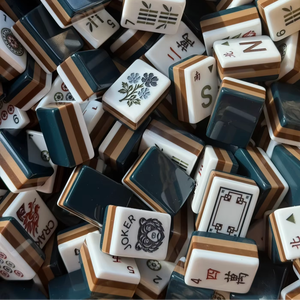 Tuiles de Mahjong en Acrylique Américain de Luxe Léger, Style Rétro National, Personnalisées, Illustration Fleur et Oiseau Bleu Foncé - Product Image 1
