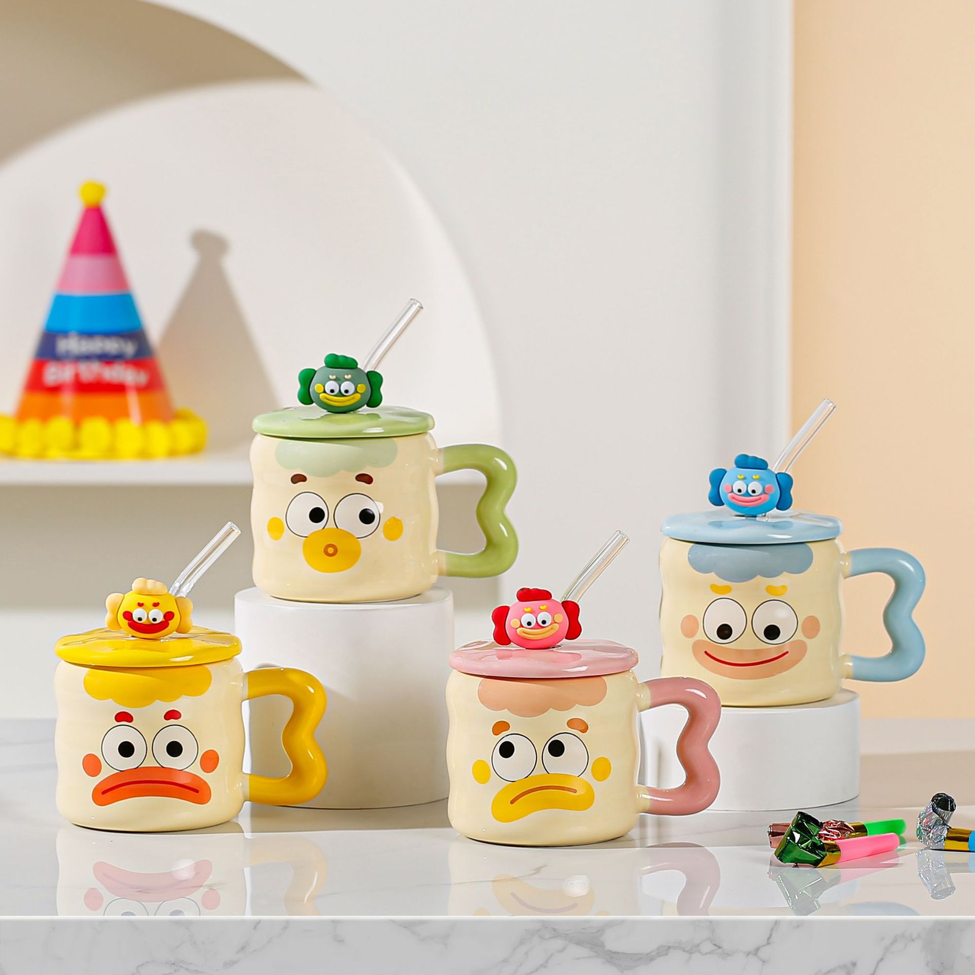 Mug with lid and straw