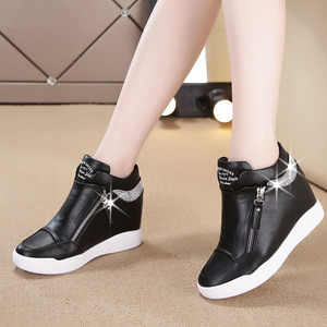<span class=keywords><strong>Sneakers</strong></span> con aumento <span class=keywords><strong>interno</strong></span> Casual con suola spessa <span class=keywords><strong>tacco</strong></span> alto nuove scarpe bianche eleganti con taglio alto per le donne - Product Image 5