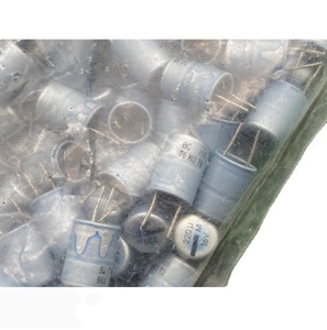 Condensador Electrolítico de Aluminio Serie <span class=keywords><strong>BC</strong></span> <span class=keywords><strong>116</strong></span> 220UF 16V 8X12MM - Product Image 2