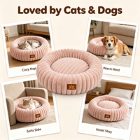 Coussin de couchage pour animaux de compagnie en peluche côtelée, forme carrée, doux, apaisant, chaud, antidérapant, moderne, pour chiens et chats de petite et moyenne taille, usage intérieur