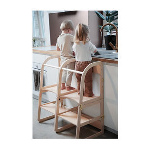 Torre de Aprendizaje Plegable de Madera Estilo Europeo Moderno y Rústico Zzm para Niños Pequeños - Product Image 1