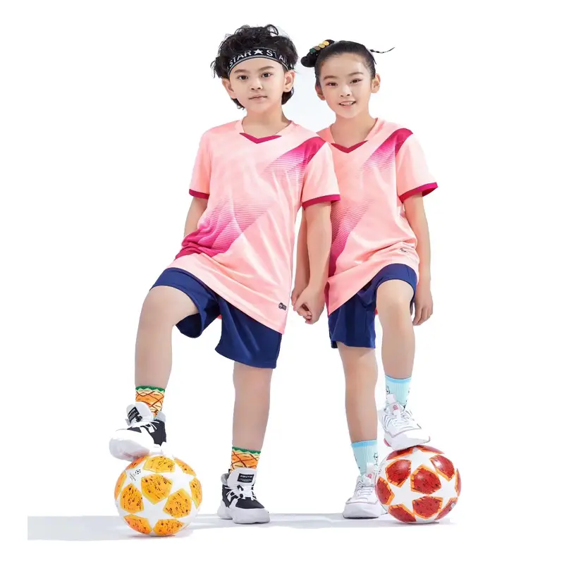 2022 New <span class=keywords><strong>Thailand</strong></span> Qualität Großhandel Custom Design Logo Druck Polyester Kinder Fußball Trikot Set