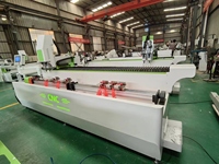 Machine de perçage et de fraisage CNC en aluminium CNC-3000 pour le traitement des profilés de fenêtres et de portes en aluminium