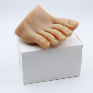 Modèle d'entraînement en silicone pour la pratique de l'art des ongles, pied souple pour la pédicure et la manucure - Product Image 2