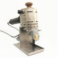 Machine de distribution de colle thermofusible pour le collage de cartons