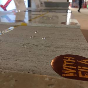 FT576 Protecteur de taches à base d'eau Finition naturelle Scellant pour pierre Résistant aux UV Imperméable Respirant Non-formant de film Intérieur Extérieur - Product Image 2