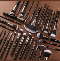 Ensemble Professionnel de 40 Pinceaux de Maquillage à Poils Naturels, Manche en Bois Noir, avec Logo Personnalisé et Marque Privée
