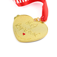 Médailles personnalisées d'usine Médailles en émail en forme de coeur Sports Metal Zinc Alloy 3D Color Spray Animal Chiens Chats Médaille d'or pour Souvenirs