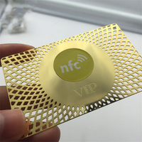 Cartes NFC personnalisées avec logo, en métal intelligent, pour entreprises, cartes de fidélité VIP, cartes NFC de luxe en acier inoxydable plaqué or 24 carats avec boîte cadeau