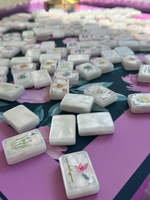 Tuiles de Mahjong Américain en Acrylique Blanc Nacré, Ensemble de Mahjong US avec Motifs Floraux et Papillons Mignons pour Femmes, Jeu de Société, Vente en Gros Usine