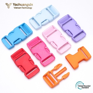Hebilla Ajustable de Plástico Roja para Accesorios de Bolsos, Estilo Fácil de Usar - Product Image 2