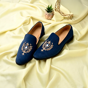 Elegantes Mocasines Azules de Terciopelo con Punta en Pico, Logotipo Bordado, Antideslizantes, Zapatos de Vestir para Hombre, para Boda, Asken Atelier, Genuinos - Product Image 1