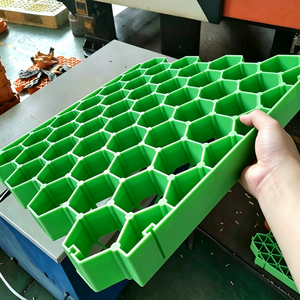 Grille de stabilisation de gazon <span class=keywords><strong>en</strong></span> HDPE écologique anti-pression pour allées <span class=keywords><strong>d</strong></span>'accès <span class=keywords><strong>en</strong></span> cas <span class=keywords><strong>d</strong></span>'incendie et passages <span class=keywords><strong>d</strong></span>'urgence, idéale pour la construction verte - Product Image 3