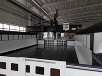 Routeur CNC Colossal à 5 axes, super robuste, grande portée, pour la fabrication de sculptures 3D et le travail de modèles surdimensionnés en bois, mousse et composites