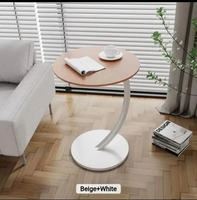 Table basse compacte et portable avec cadre en fer et rangement à double couche pour une utilisation sur les balcons et les salons