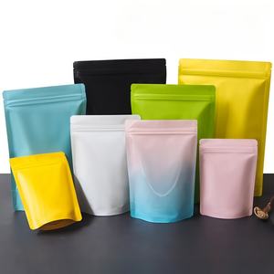 Bolsa con Fondo Plano y Acabado Brillante con UV Localizado y Cierre Reutilizable <span class=keywords><strong>para</strong></span> Empaque <span class=keywords><strong>de</strong></span> Barras <span class=keywords><strong>de</strong></span> Chocolate y Confitería Premium - Product Image 2