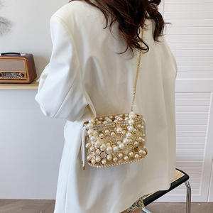 Sac seau chic de luxe fait main pour femme, grand sac à main décontracté avec perles transparentes, chaîne métallique et fermeture éclair, sac de soirée à bandoulière - Product Image 3