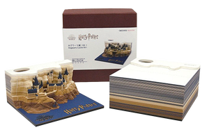 Cadeau de Noël Château Magique de <span class=keywords><strong>Harry</strong></span> <span class=keywords><strong>Potter</strong></span> Construction Tridimensionnelle Bloc-notes 3D Décoration de Bureau Décoration Artisanat en Papier - Product Image 2