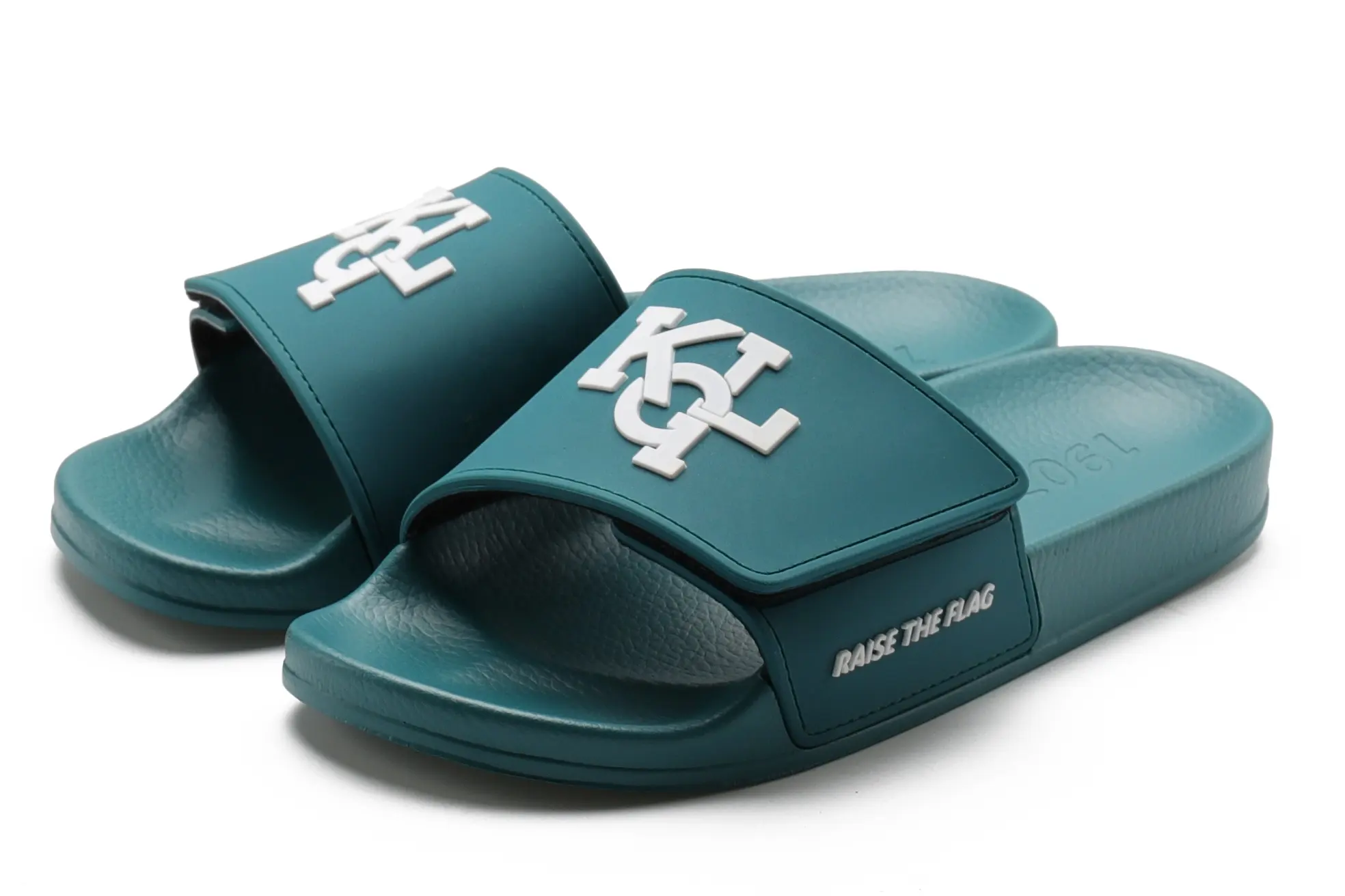 Xsheng Factory Price Plain Slippers Wholesale Pu Super Soft Sole Beach Slide Sandal High Quality Premium Custom Slides With Logo