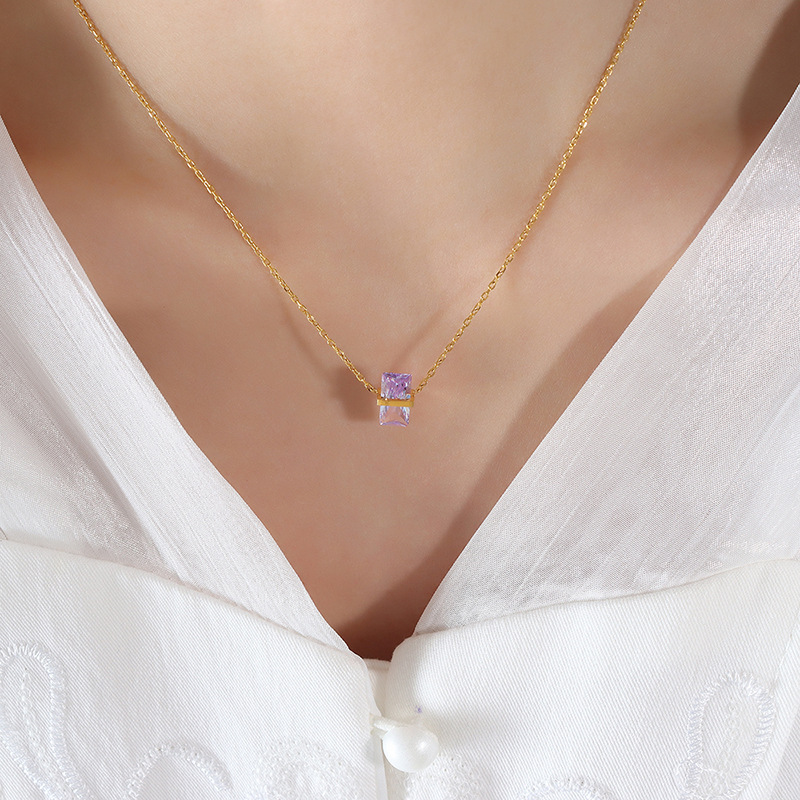 June Collier en zircone lilas