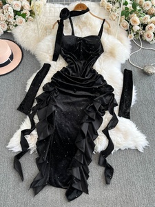 <span class=keywords><strong>Abito</strong></span> Slip in Velluto <span class=keywords><strong>Rosso</strong></span> da Donna - Vestito Aderente <span class=keywords><strong>Vintage</strong></span> con Spacco Alto sulla Gamba - Product Image 2