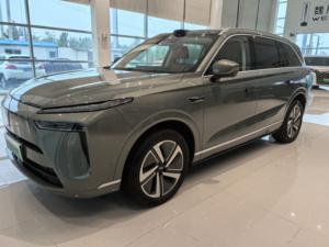 热销豪华电动汽车 高性能新型新能源电动汽车 家庭用纯电动汽车 - Product Image 5