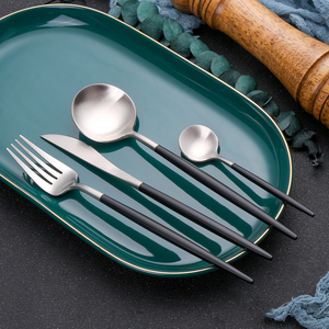 Sang Trọng Matte Vàng Và Màu Đen Xử Lý Flatware Set Thép Không Gỉ 18/10 Đám Cưới Dĩa Thìa Dao Bạc Và Đen Khách Sạn Dao Kéo - Product Image 4