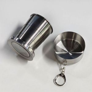 Tasse de voyage télescopique personnalisée en métal avec porte-clés pour le camping - Product Image 3