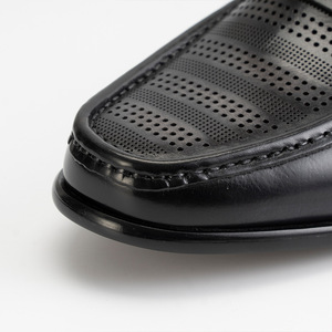 Mocassins en cuir véritable pour hommes, bout rond, à enfiler, respirants, pour le bureau, la carrière, chaussures habillées d'été - Product Image 1