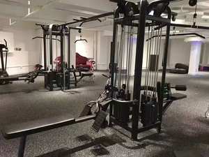 Equipo de fitness 8 estaciones Equipo de gimnasio multifunción Cable Jungle y máquina de fuerza cruzada 8 estaciones - Product Image 6