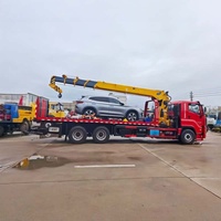 Grue de dépannage Isuzu 6x4 montée sur camion, capacité 14 tonnes, flèche 5 sections, hauteur de travail max. 21m, moment de charge élevé 360kN.m