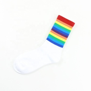 Vente chaude à la mode coloré arc-en-ciel coton chaussettes unisexe Gay <span class=keywords><strong>Lgbt</strong></span> Skateboard Crew chaussettes - Product Image 6