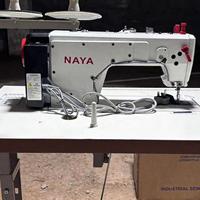 Machine à coudre industrielle NAYA91 avec moteur à entraînement direct contrôlé par ordinateur et plan de travail de qualité industrielle
