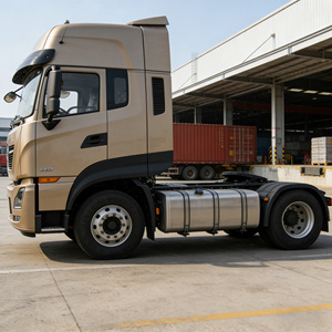 Тягач Dongfeng <span class=keywords><strong>6x4</strong></span>, дизельный, для тяжелых условий эксплуатации, для перевозки грузов, стандарт выбросов Евро-6, новый, долговечный, 351-450 л.с. - Product Image 2