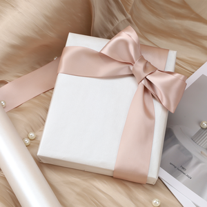 Papel de Regalo Blanco Puro Liso de 80g/m², Rollo de Papel de Regalo Impreso Perlado, Papel Decorativo para Regalos Navideños - Product Image 1
