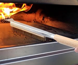 Brosse à pizza en acier inoxydable <span class=keywords><strong>pour</strong></span> le nettoyage du <span class=keywords><strong>four</strong></span> en <span class=keywords><strong>pierre</strong></span> extérieur Brosse à barbecue avec poils efficaces <span class=keywords><strong>pour</strong></span> outils à pizza - Product Image 4
