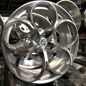 168 Jantes forgées <span class=keywords><strong>en</strong></span> alliage d'aluminium personnalisées peuvent être personnalisées avec des formes de fleurs Ventes directes d'usine pour Alfa Romeo <span class=keywords><strong>Lamborghini</strong></span> - Product Image 2