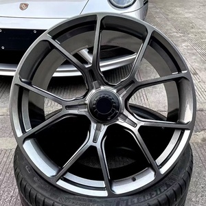 Rueda Forjada Personalizada con Bloqueo Central de 17 18 19 <span class=keywords><strong>20</strong></span> 21 22 Pulgadas 5x100 5x112 5x115 5x127 5x114.3 5x120 5x130 6x139.7 Supra Camry GR86 GMC - Product Image 4