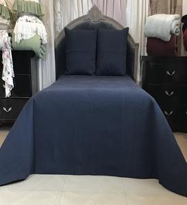 Juego de Ropa de Cama Nevsky, Ligero y Suave, Cubrecama y Colcha de 3 Piezas, Juego de Ropa de Cama Cómodo - Product Image 1