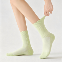 Chaussettes de sport professionnelles en nylon respirant à séchage rapide, personnalisables avec logo, pour cyclisme, vélo, course à pied, vente en gros