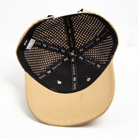 Gorra Trucker de Malla con Visera Curva Personalizada, Parche de Silicona Cosido, Orificios de Ventilación Láser, Poliéster, para Equipos Deportivos, Ajustable, con Cierre a Presión