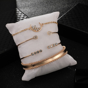 Juego de pulseras de oro con forma de gota de agua para mujer, set de 4 unidades de piedras de cristal transparente con Luna, brazalete de cadena de oro para mujer, joyería al por mayor - Product Image 3