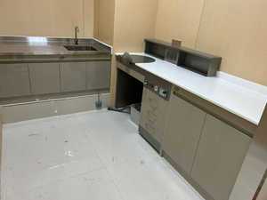 Table de travail dentaire multifonctionnelle avec évier pour techniciens dentaires, banc de <span class=keywords><strong>laboratoire</strong></span> dentaire robuste à hauteur réglable, idéal pour l'école - Product Image 4