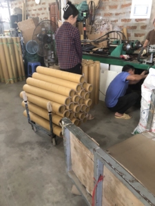 Tube en carton direct usine avec embouts métalliques, noyau en papier kraft à paroi épaisse pour l'emballage de rouleaux de moquette, offre d'exportation - Product Image 3