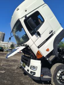 700 merek Hino bekas dalam harga wajar 700 tipper merek Jepang dalam persediaan - Product Image 5