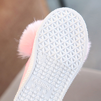 Chaussures pour bébé à la mode, motif lapin mignon, en peluche, antidérapantes, semelle souple, chaussures pour bébé, chaussures moelleuses de dessin animé, chaussures pour bébé fille